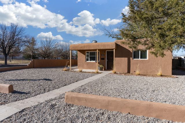 2701 Bel Air Drive NE, Albuquerque, NM 87110