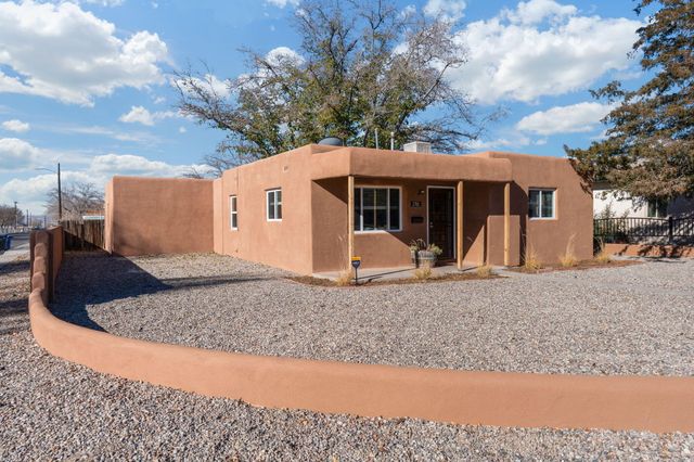 2701 Bel Air Drive NE, Albuquerque, NM 87110