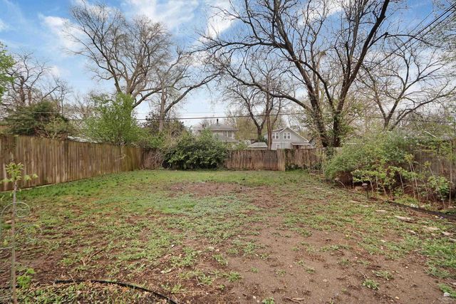 1514 Humboldt Street, Manhattan, KS 66502