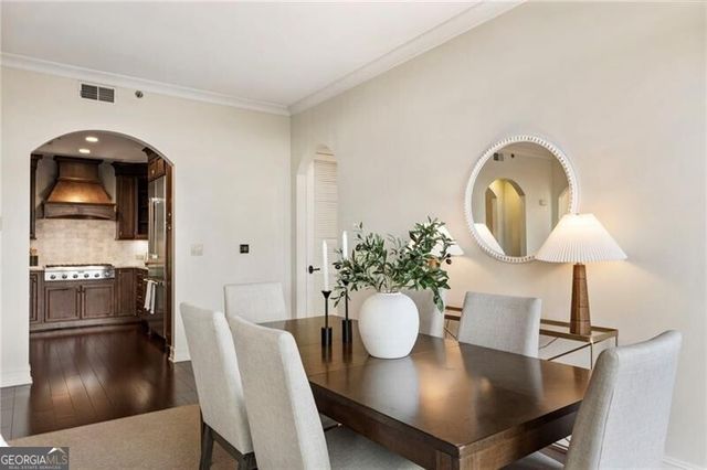 2233 Peachtree Road NE 503, Atlanta, GA 30309