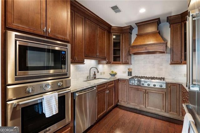 2233 Peachtree Road NE 503, Atlanta, GA 30309