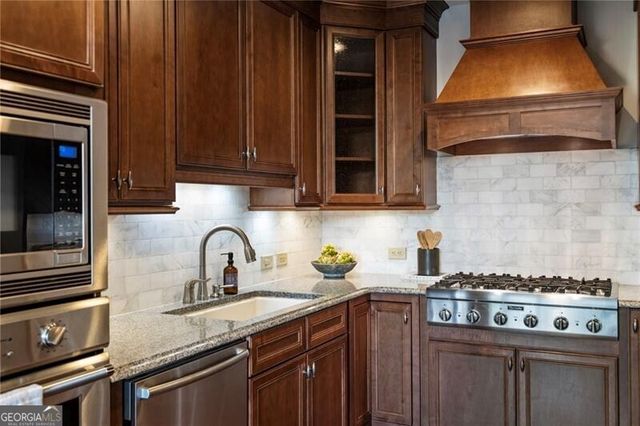 2233 Peachtree Road NE 503, Atlanta, GA 30309