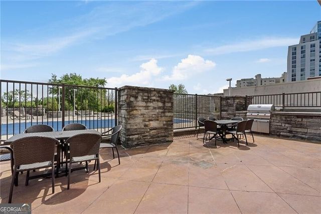 2233 Peachtree Road NE 503, Atlanta, GA 30309