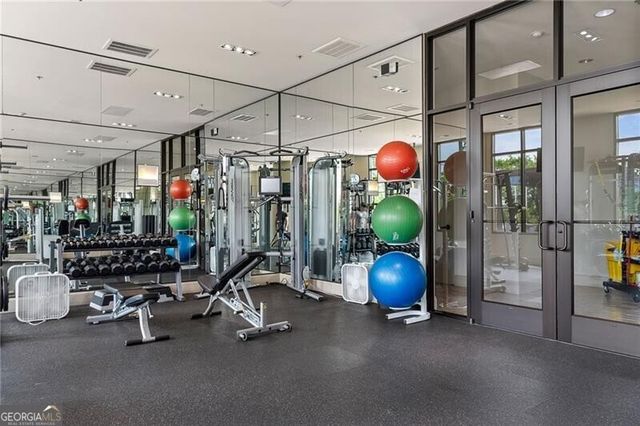 2233 Peachtree Road NE 503, Atlanta, GA 30309