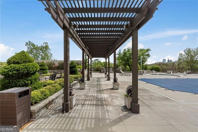 2233 Peachtree Road NE 503, Atlanta, GA 30309