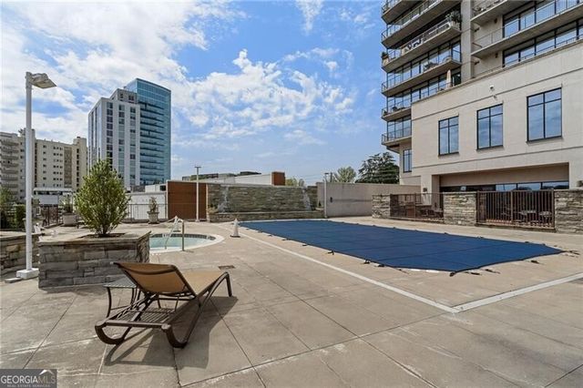 2233 Peachtree Road NE 503, Atlanta, GA 30309