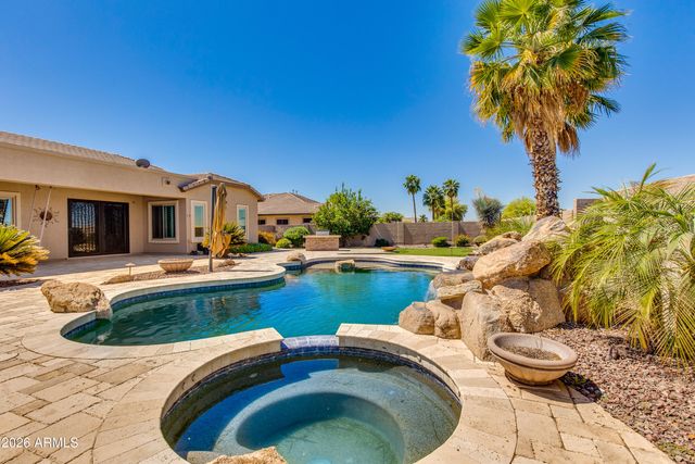 7718 N 84TH Lane, Glendale, AZ 85305