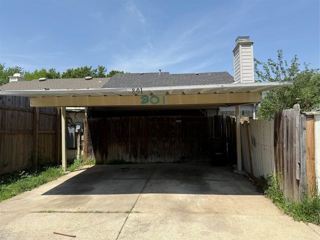 801 Colchester Drive, Mesquite, TX 75149
