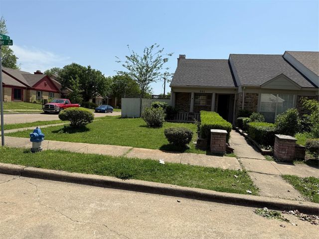 801 Colchester Drive, Mesquite, TX 75149