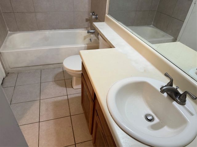 801 Colchester Drive, Mesquite, TX 75149