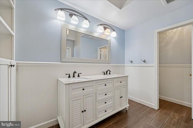 42 TINDAL SPRINGS CT, Montgomery Village, MD 20886