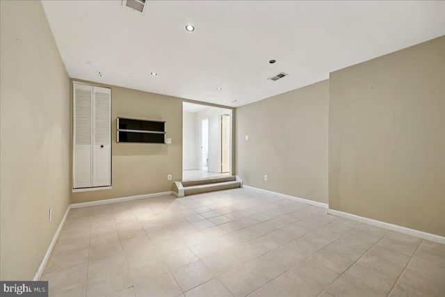 42 TINDAL SPRINGS CT, Montgomery Village, MD 20886