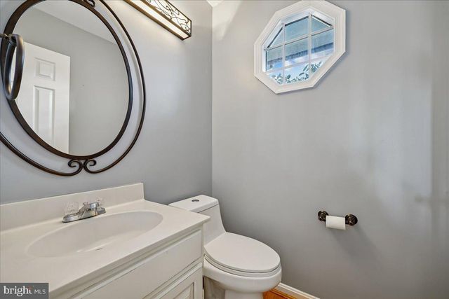 42 TINDAL SPRINGS CT, Montgomery Village, MD 20886