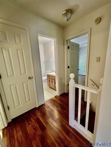 7719 Kentucky Derby Dr, Midlothian, VA 23112