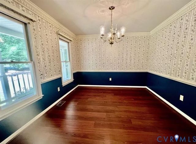 7719 Kentucky Derby Dr, Midlothian, VA 23112