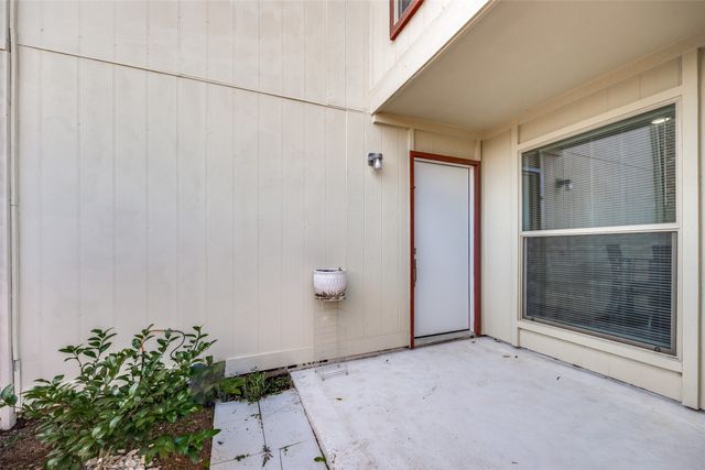 919 S Weatherred Drive 152, Richardson, TX 75080