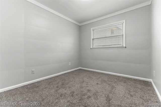 7322 Fenton Street, Dearborn Heights, MI 48127