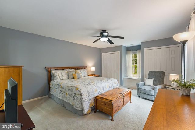 228 N DUKE ST, Hummelstown, PA 17036