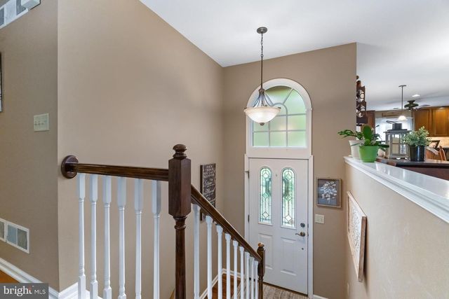 228 N DUKE ST, Hummelstown, PA 17036