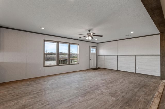 3888 Sandusky Road, Whitesboro, TX 76273