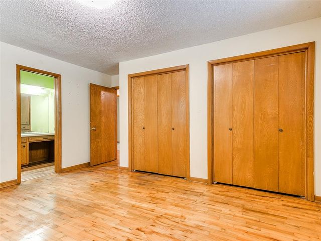 2 Lakewood Drive, Mcloud, OK 74851