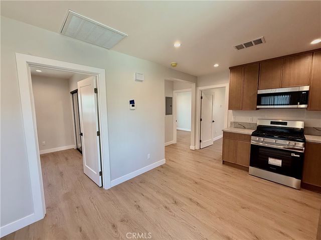 1645 E 50th, Los Angeles, CA 90011