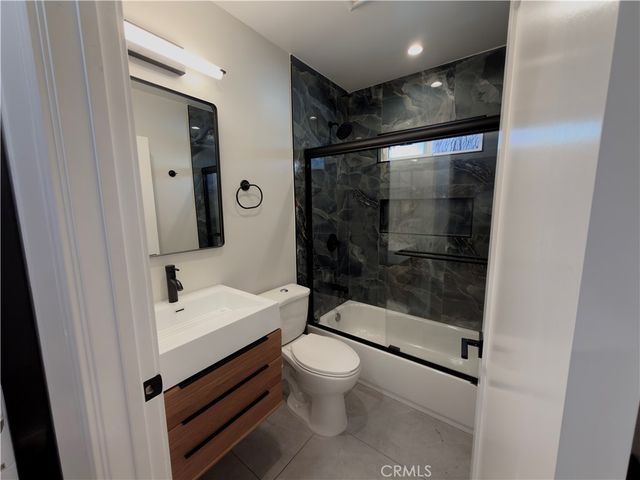 1645 E 50th, Los Angeles, CA 90011
