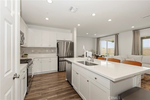 7672 Kuvera Bend, Riverside, CA 92507