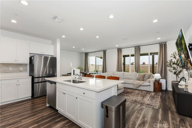 7672 Kuvera Bend, Riverside, CA 92507