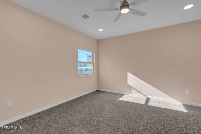 12333 Jack Vowell Way, El Paso, TX 79934