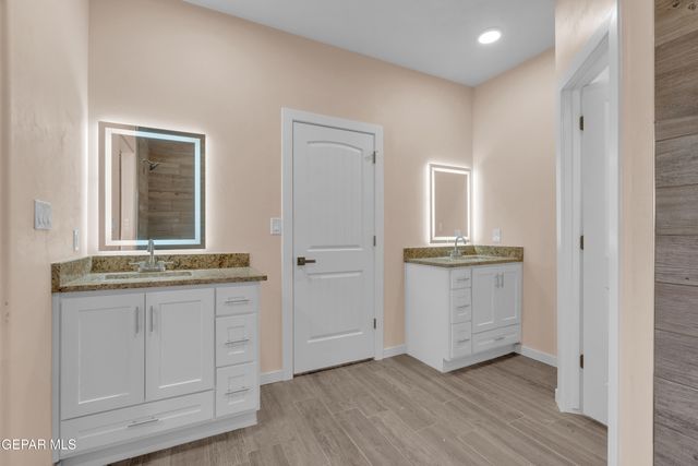 12333 Jack Vowell Way, El Paso, TX 79934