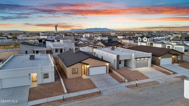 12333 Jack Vowell Way, El Paso, TX 79934