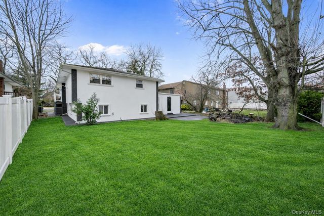 1016 Westwood Road, Woodmere, NY 11598