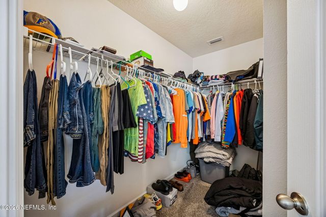 65304 CLEARWATER Court, Yulee, FL 32097