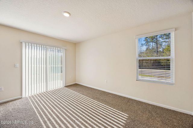 65304 CLEARWATER Court, Yulee, FL 32097