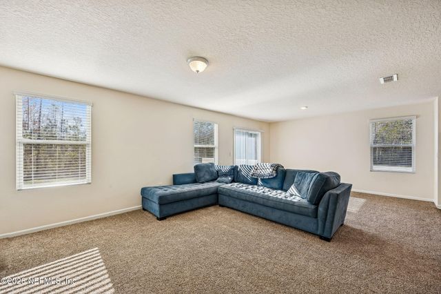 65304 CLEARWATER Court, Yulee, FL 32097