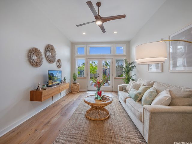 244 Awakea Road, Kailua, HI 96734