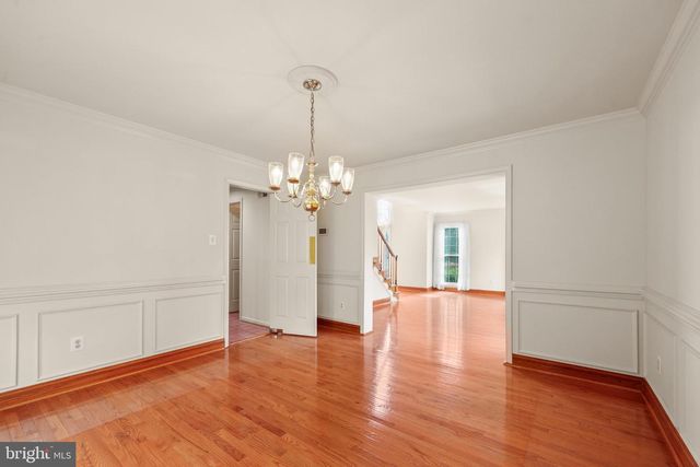 6747 JADE POST LN, Centreville, VA 20121