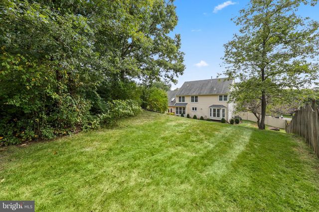 6747 JADE POST LN, Centreville, VA 20121