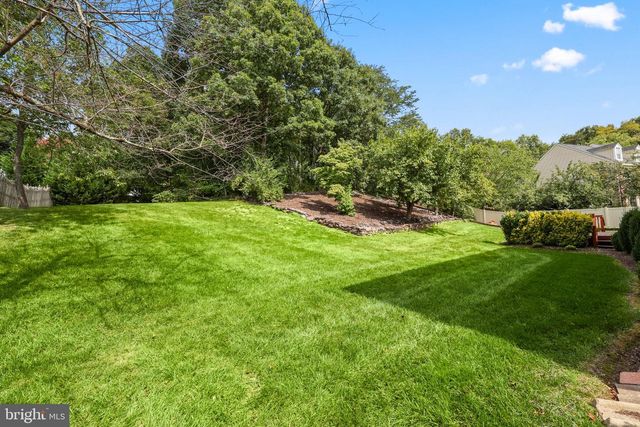 6747 JADE POST LN, Centreville, VA 20121