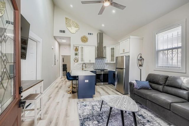 18 Booker NW Street, Atlanta, GA 30314