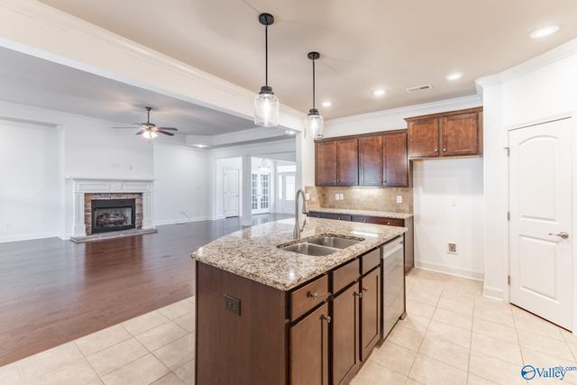 4416 Duskin Court SE, Owens Cross Roads, AL 35763