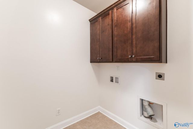 4416 Duskin Court SE, Owens Cross Roads, AL 35763