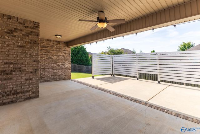 4416 Duskin Court SE, Owens Cross Roads, AL 35763
