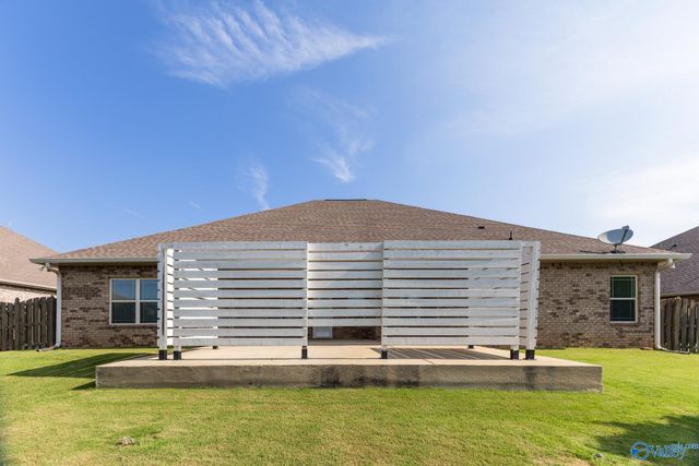 4416 Duskin Court SE, Owens Cross Roads, AL 35763