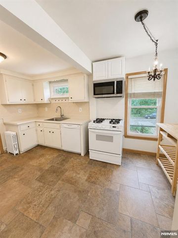 41 Franklin Turnpike G, Ramsey, NJ 07446