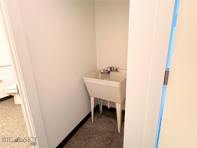 191 Village Center Lane 3, Bozeman, MT 59718