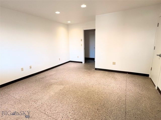 191 Village Center Lane 3, Bozeman, MT 59718