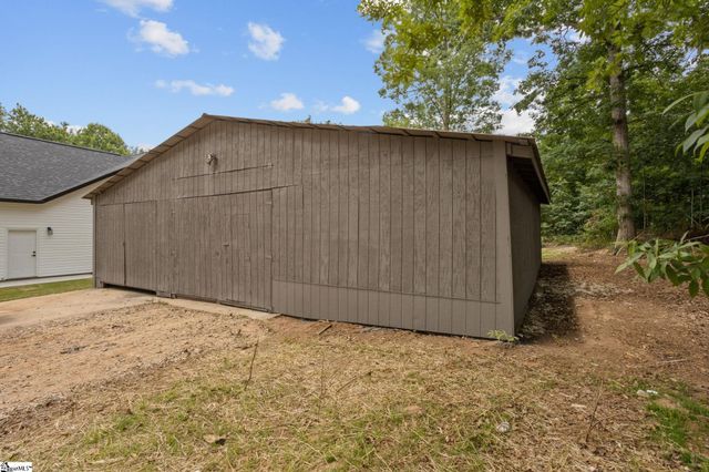 215 Timberlane Road, Greer, SC 29651