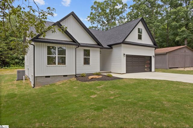 215 Timberlane Road, Greer, SC 29651